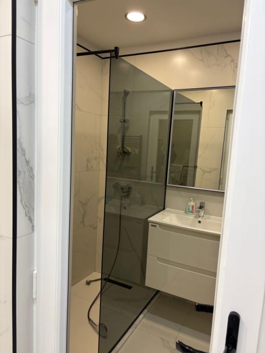 Apartament 2 camere , modern,  55 mp , zona Eorilor 