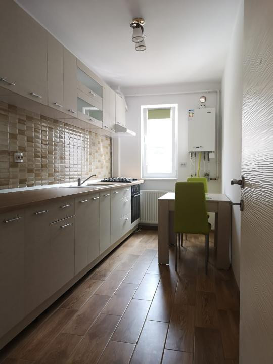 Apartament cu o camera, parcare, zona Parcului Poligon