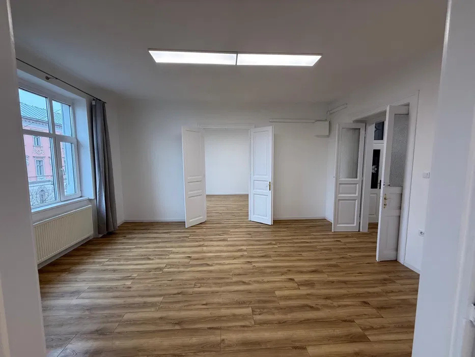 Apartament de inchiriat, 105mp utili, zona Calea Dorobanților
