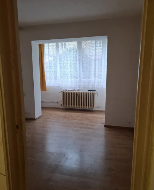 Apartament cu 2 camere, 41 mp, decomandat, zona Grigore Alexandrescu