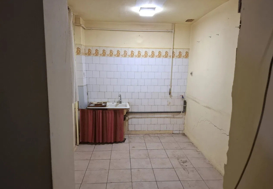 Apartament cu 2 camere, 41 mp, decomandat, zona Grigore Alexandrescu