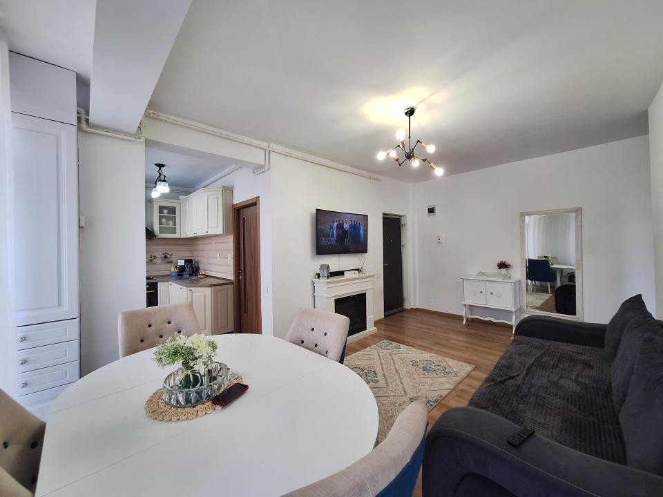 Apartament cu 3 camere, 63,35 mp, balcon, zona Stadionului