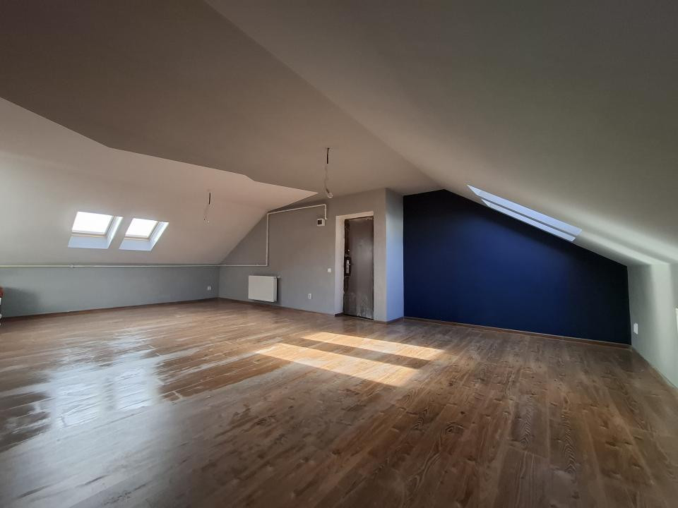 Apartament cu 2 camere, 71 mp, zona Cetatii