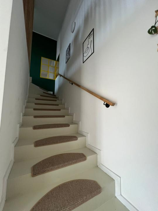 3 camere 90 mp | pe 2 nivele | 2 parcări | Prima închiriere | Zona Vivo Florești