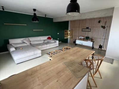 3 camere 90 mp | pe 2 nivele | Parcare | Prima închiriere | Zona Vivo Florești