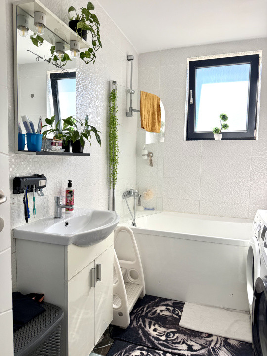 Apartament de 50m mp utili, parter înalt 