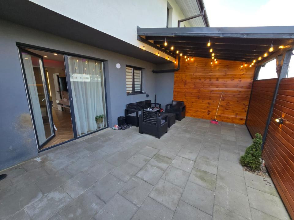 Casa insiruita 4 camere moderna la cheie, parcare subterana si boxa