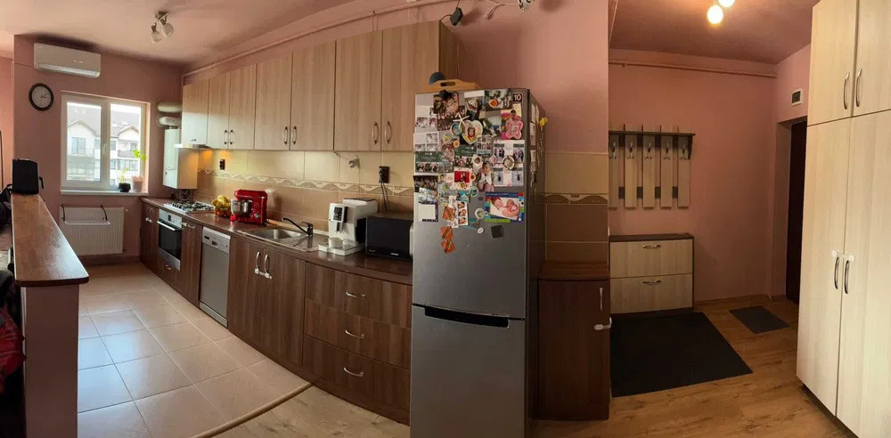 Apartament cu 3 camere, 71 mp, parcare, zona Cetatii