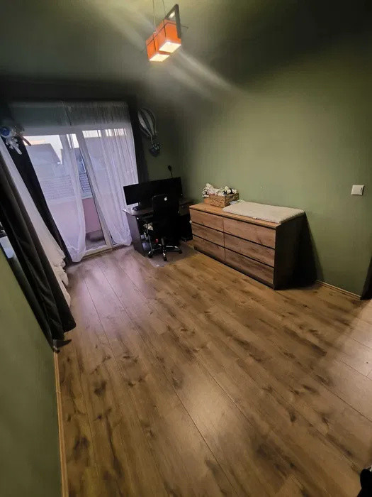 Apartament cu 3 camere, 71 mp, parcare, zona Cetatii