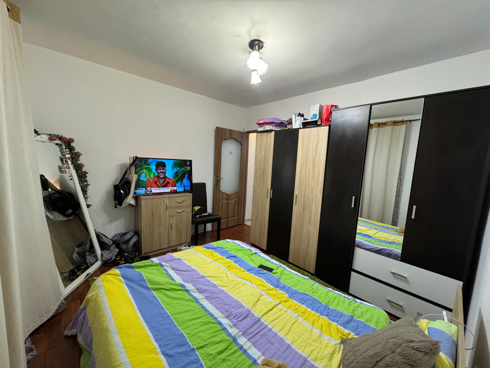 apartament cu 2 camere decomandate,zona Cinema Marasti