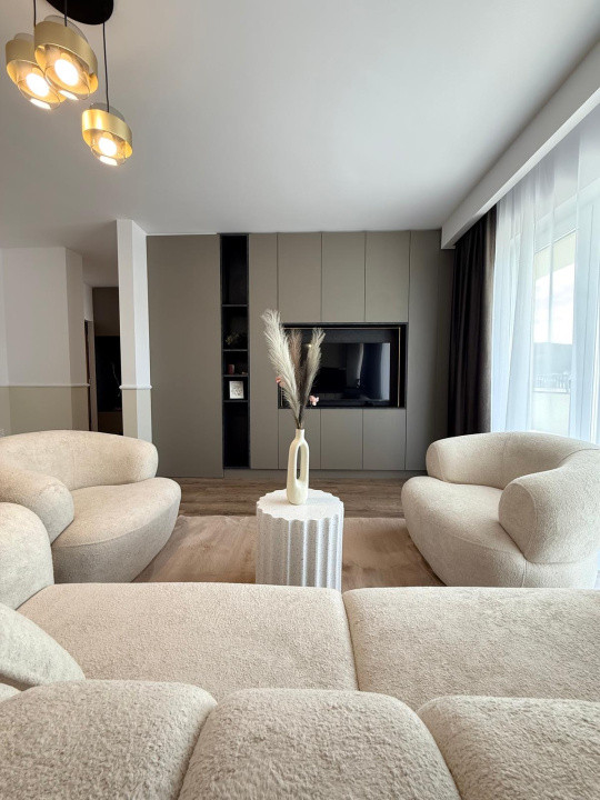 Apartament de 3 camere, 74.84 mp, Ultramodern, Terasa, Zona Floresti