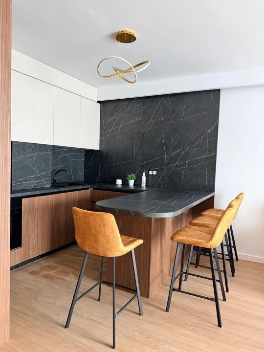 Apartament de 2 camere, 49 mp,Ultramodern,Mobilat/Utilat, Zona Eroilor