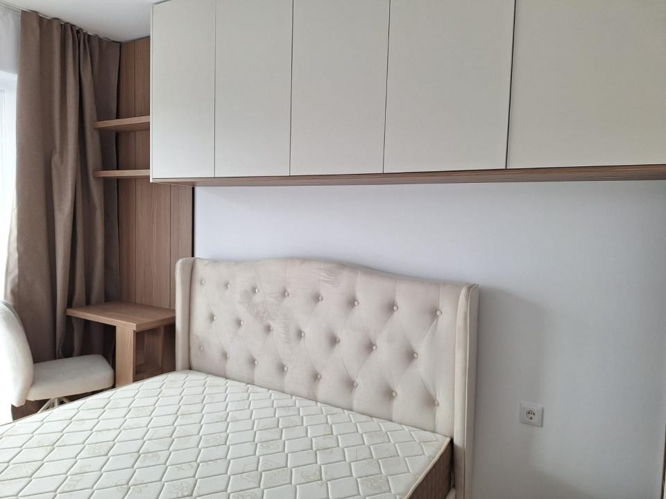 Apartament de 2 camere, 45 mp,Ultramodern,Mobilat/Utilat, Zona Eroilor