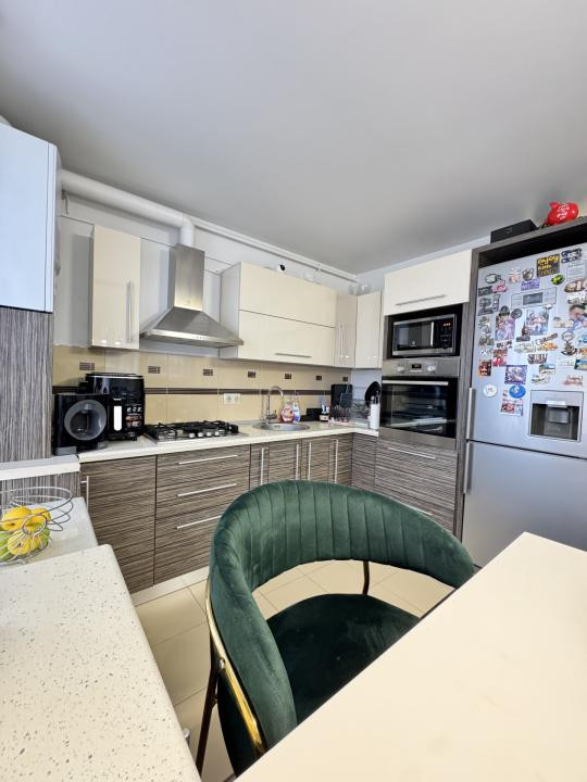 Apartament de 3 camere, 68 mp, Mobilat/Utilat,Parcare,Zona Tineretului