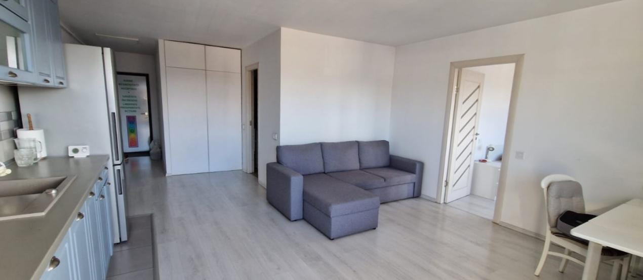 Apartament 2 camere, 47 mp, etaj intermediar, parcare, zona Corneliu Coposu