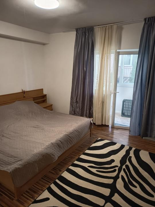 Apartament cu 2 camere, 53,41 mp, 2 balcoane, zona Razoare
