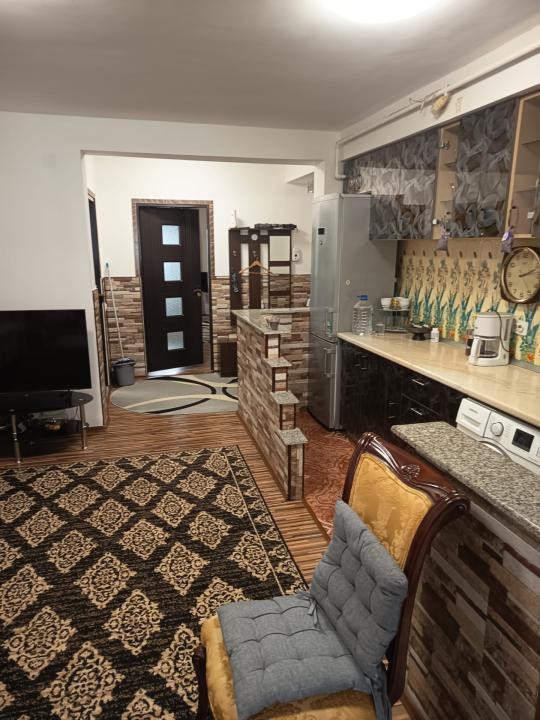 Apartament cu 2 camere, 53,41 mp, 2 balcoane, zona Razoare