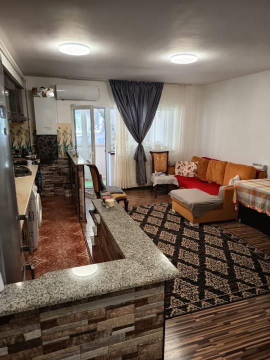 Apartament cu 2 camere, 53,41 mp, 2 balcoane, zona Razoare