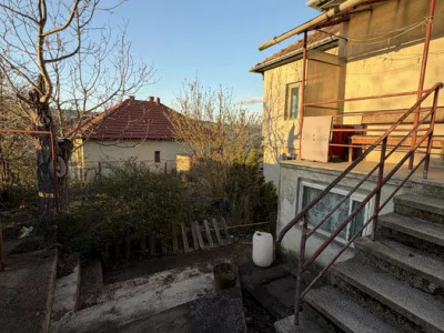 Casă Gruia | teren 380 mp | 2 fronturi | OPORTUNITATE