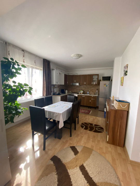 Apartament de 65 mp utili,parcare inclusa,etaj intermediar