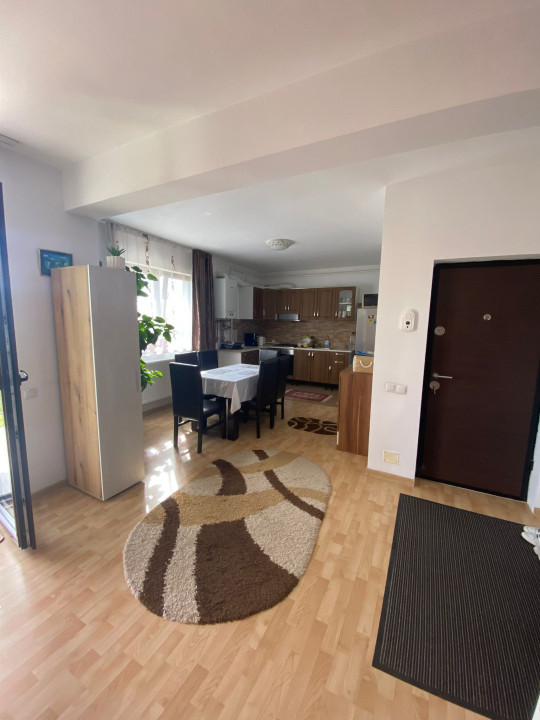 Apartament de 65 mp utili,parcare inclusa,etaj intermediar
