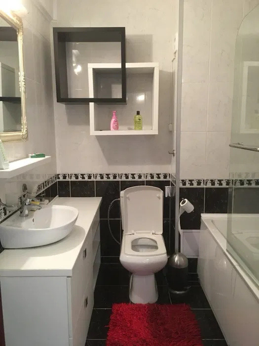 Apartament 2 camere, 65 mp, decomandat, etaj 1/5, parcare+garaj, Zona Farmec
