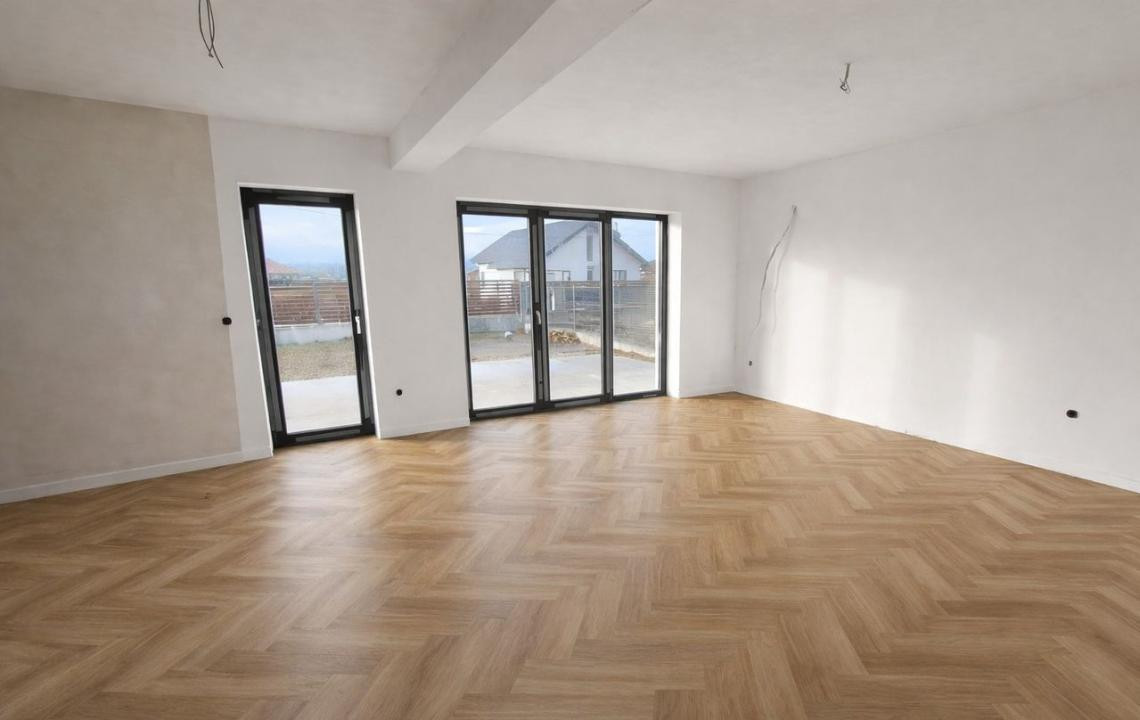 Casă individuala, 4 camere, 112 mp, 512 mp teren, loc. Jucu de Sus