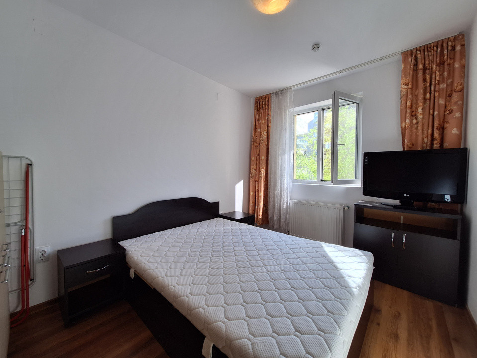 Apartament cu 2 camere, 39 mp, etajul 1, zona Florilor