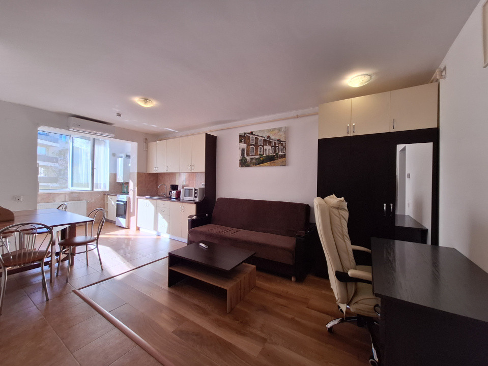 Apartament cu 2 camere, 39 mp, etajul 1, zona Florilor