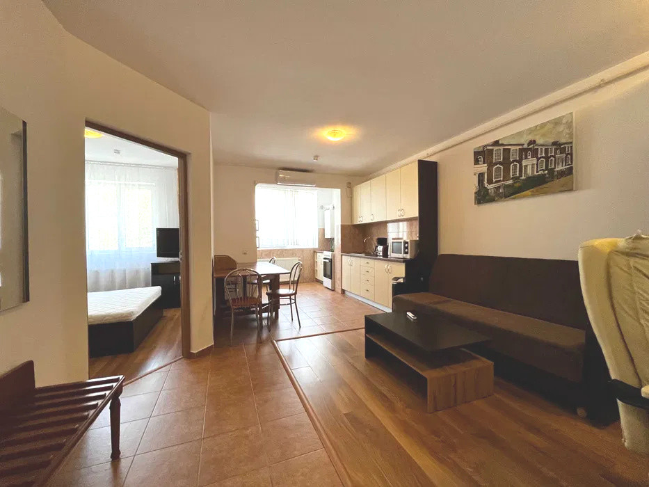 Apartament cu 2 camere, 39 mp, etajul 1, zona Florilor