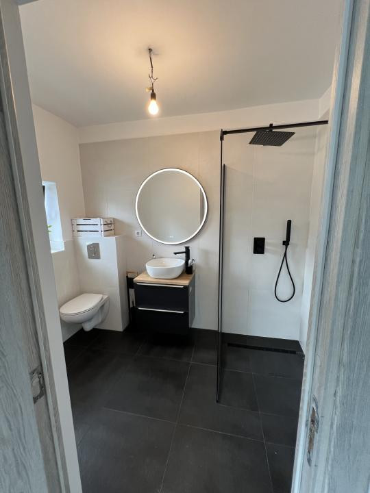 2 Case IDIVIDUALE ,TEREN 1.100 MP , Avram iancu 