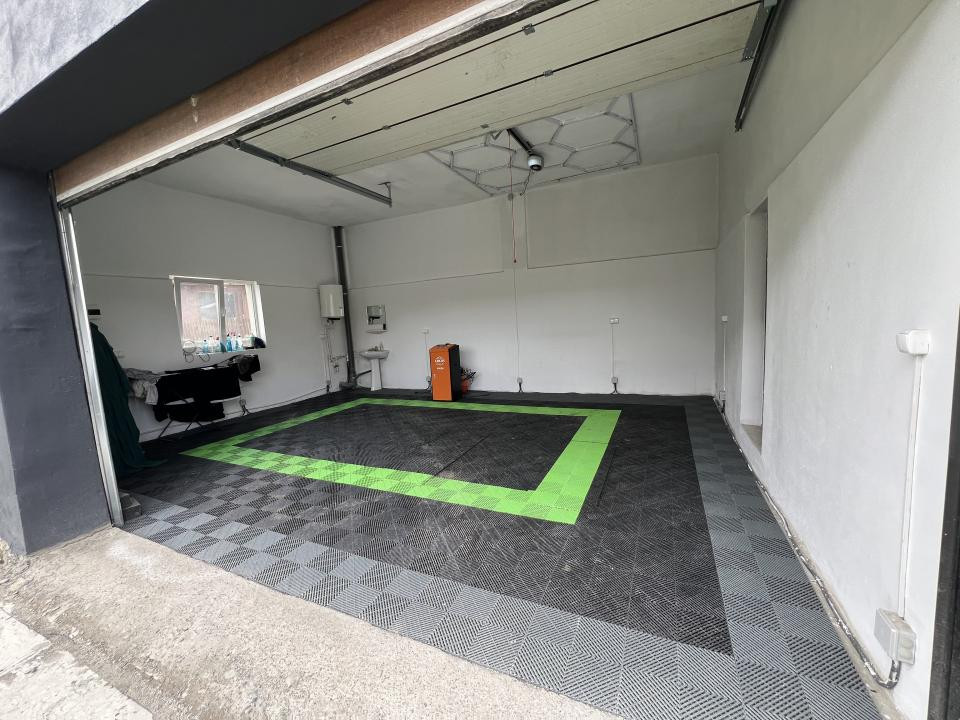 2 Case IDIVIDUALE ,TEREN 1.100 MP , Avram iancu 