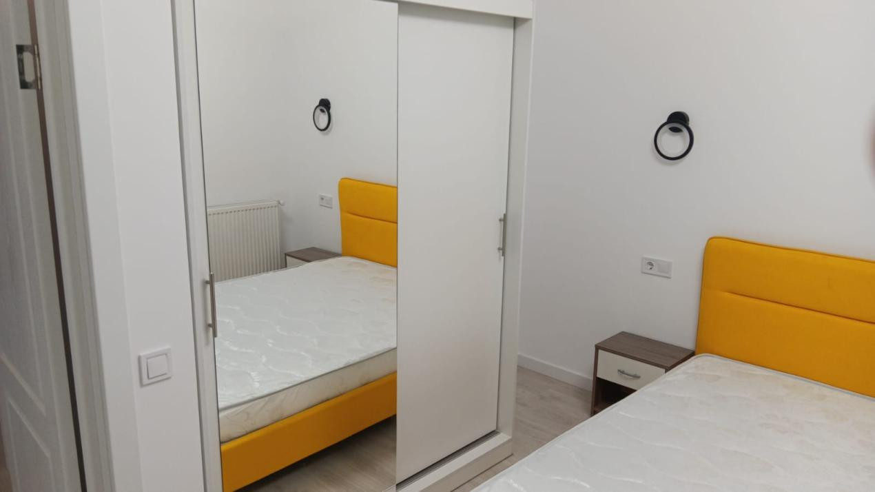 Duplex cu 4 camere,3 bai,2 parcari subterane,zona Terra