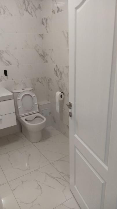 Duplex cu 4 camere,3 bai,2 parcari subterane,zona Terra