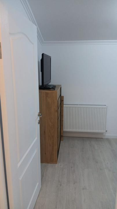 Duplex cu 4 camere,3 bai,2 parcari subterane,zona Terra