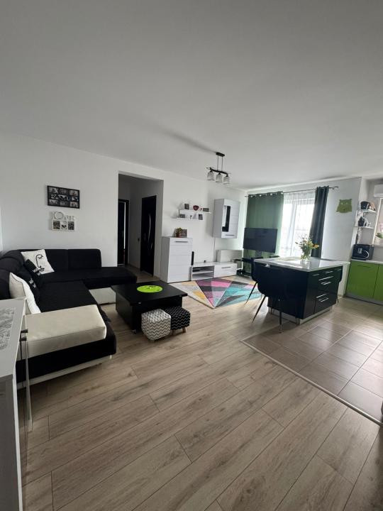 Apartament 3 camere,2balcoane,zona Tineretului
