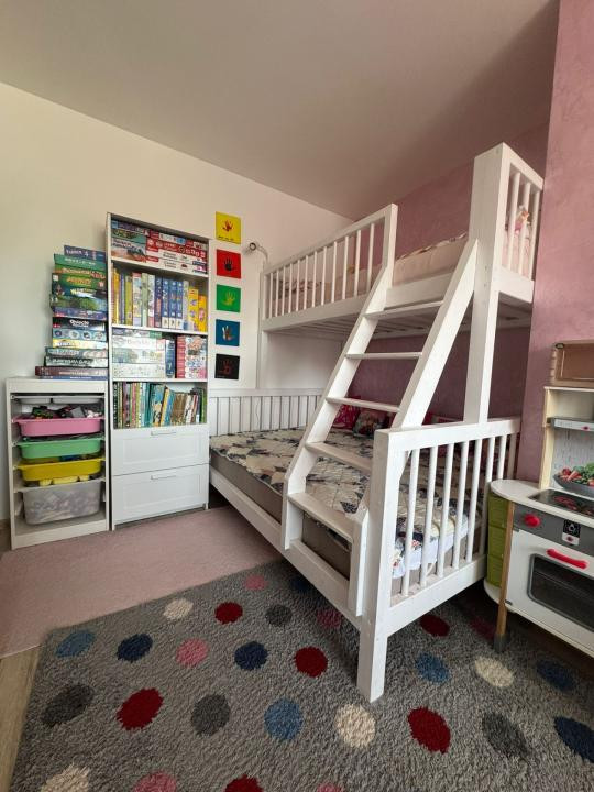 Apartament 3 camere,2balcoane,zona Tineretului