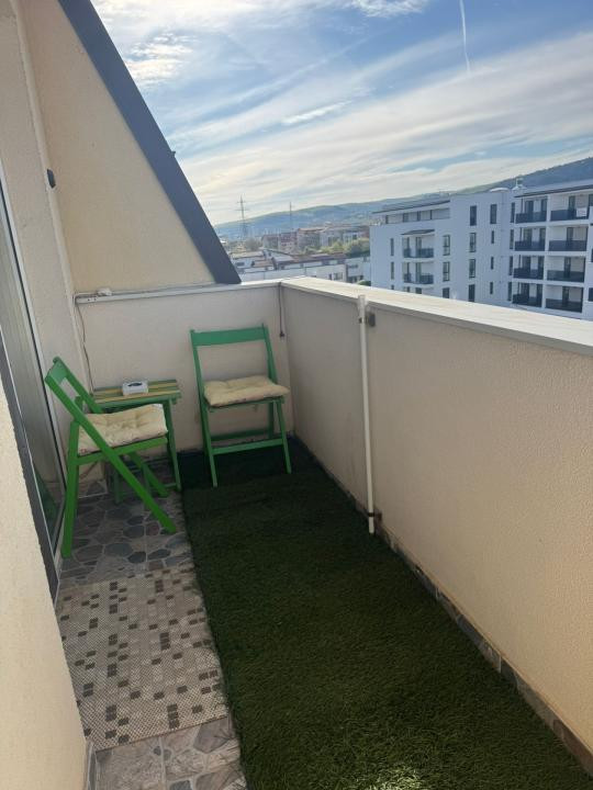 Apartament 3 camere,2balcoane,zona Tineretului