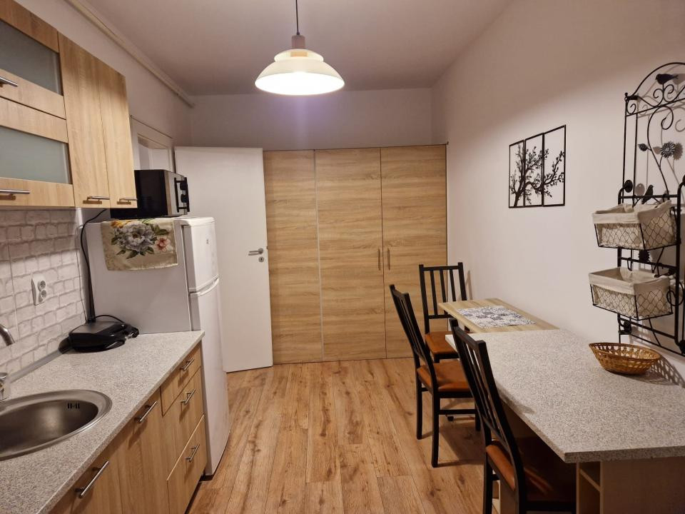 Apartament cu 1 camera, 40 mp, etaj intermediar, bloc nou, Zona Fabricii