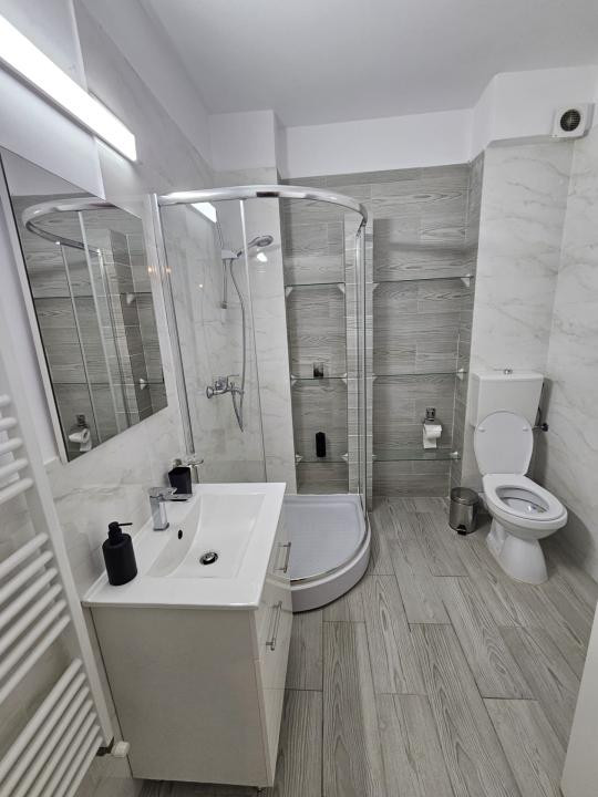 Apartament cu 1 camera, 40 mp, etaj intermediar, bloc nou, Zona Fabricii