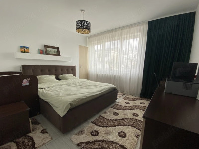 Apartament 3 camere la cheie, 65 mp, etaj intermediar, parcare, Zona Regal