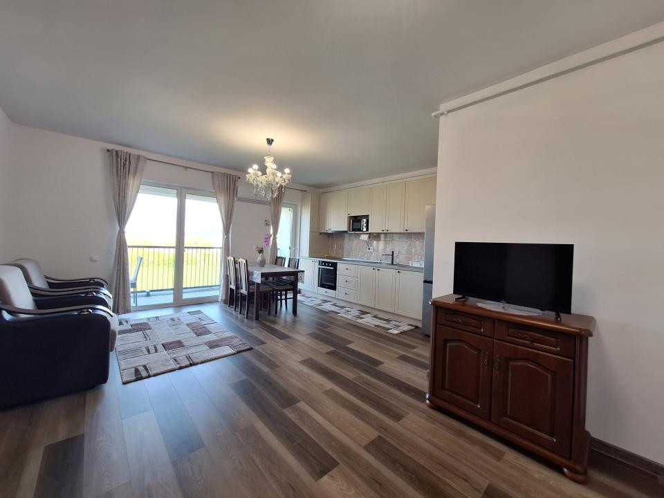 Apartament cu 2 camere, 54,5 mp, balcon, zona Oncos