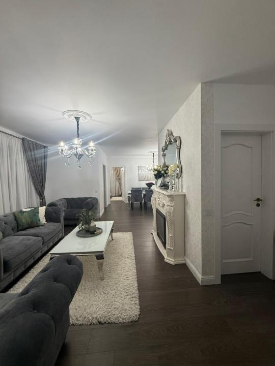 Apartament cu 3 camere, 80 mp, zona AMETYST