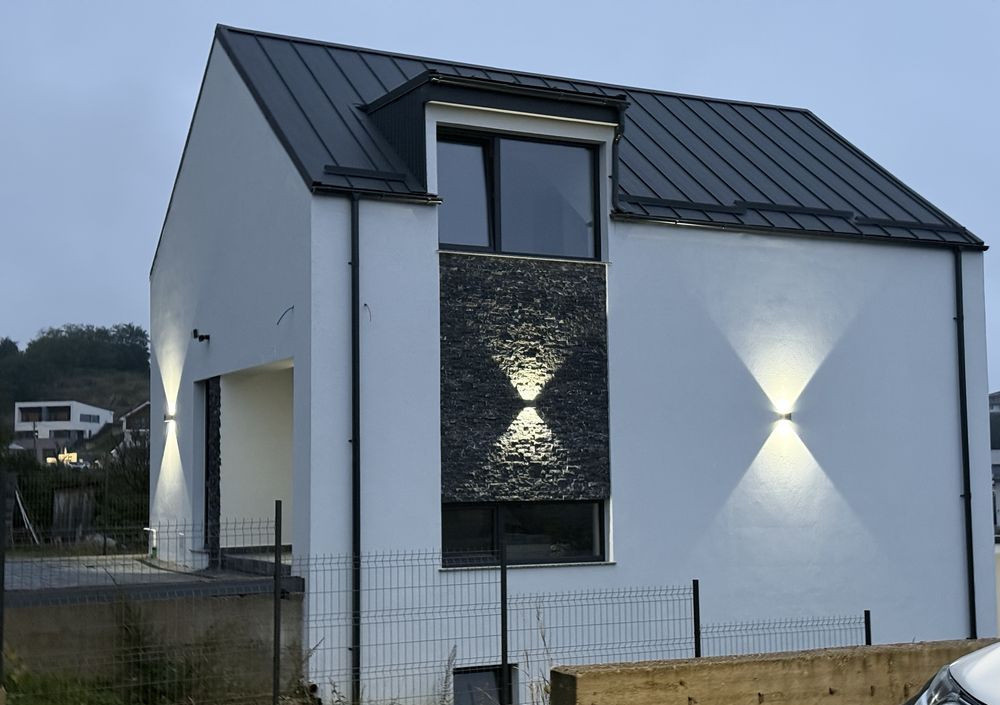 Casa individuala, 160 mp+ 873 mp teren, parcare, zona Feleacu