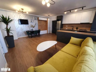 Apartament cu 2 camere, gradina, parcare, zona Eroilor