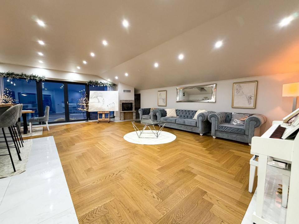 Casa individuala , 280 mp utili+ 1.000 mp de teren, FELEACU