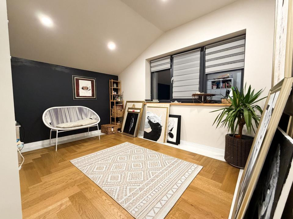 Casa individuala , 280 mp utili+ 1.000 mp de teren, FELEACU