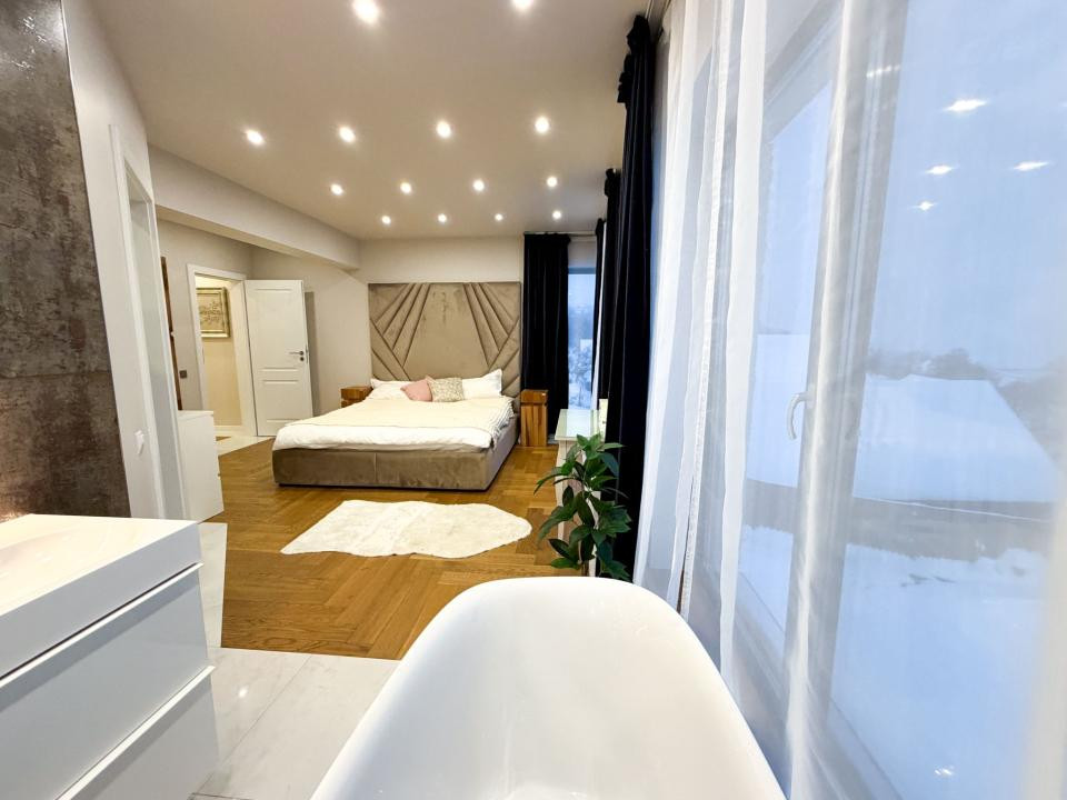 Casa individuala , 280 mp utili+ 1.000 mp de teren, FELEACU