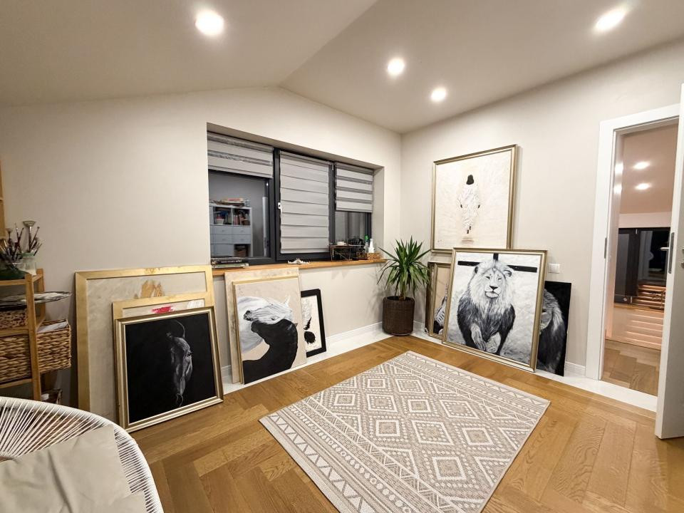 Casa individuala , 280 mp utili+ 1.000 mp de teren, FELEACU