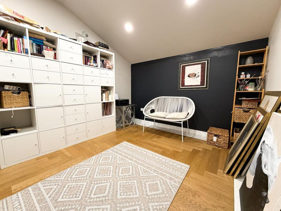 Casa individuala , 280 mp utili+ 1.000 mp de teren, FELEACU